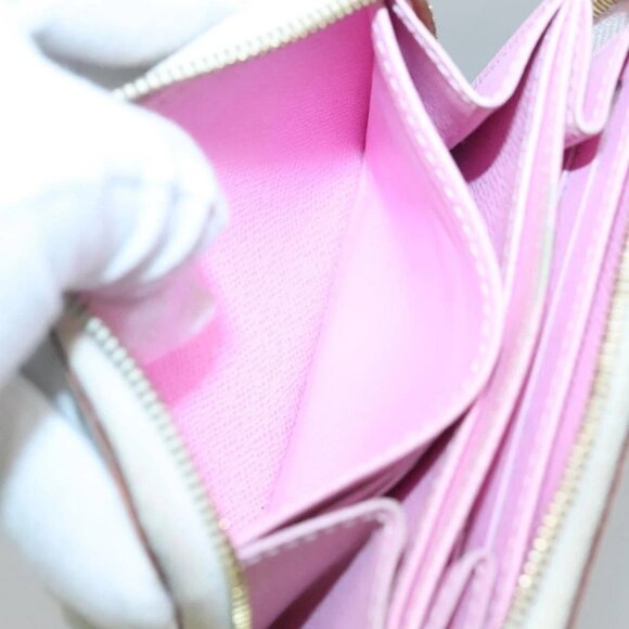 Share LOUIS VUITTON Monogram Multicolor Zippy Coin Purse White - Picture 14 of 16